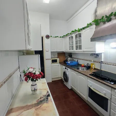 Perfect Near Airport &expo * Lisboa